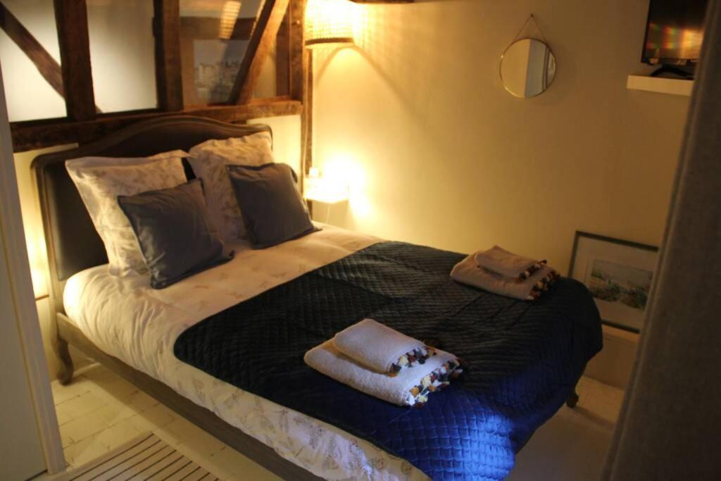 Cosy Studio Place Sainte Catherine 옹플뢰르 외부 사진